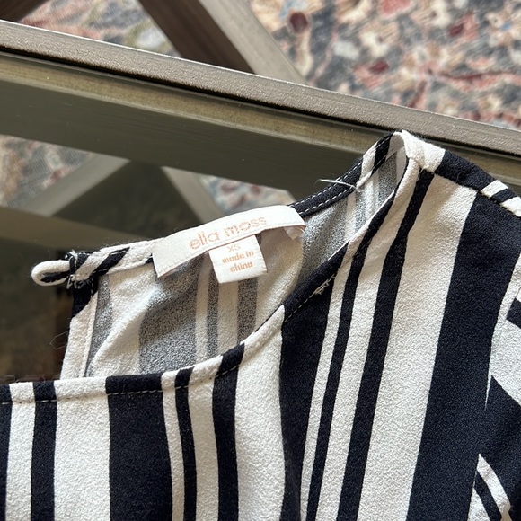 Ella moss xs jumper. NWT - Picture 2 of 4